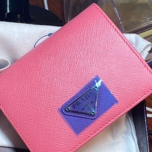 Prada Small Saffiano Leather Wallet 1st pic color